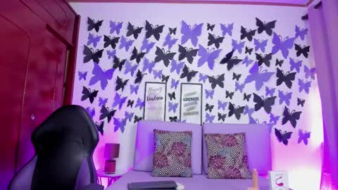 Snapshot of vanessaa_sexygirl chatting on February 2025 12:22:02 PM Vanessa online show from February 2025 12:22:02 PM