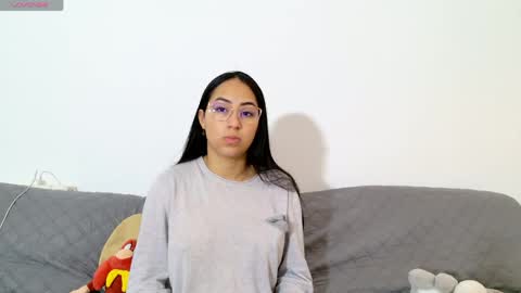 vanessaadol online show from May 2026 07:25:01 AM
