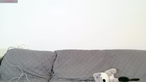 vanessaadol online show from May 2026 09:28:02 AM