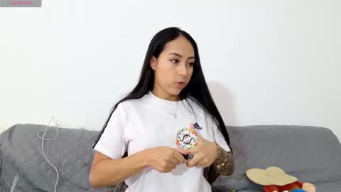 vanessaadol online show from July 2026 08:45:02 AM