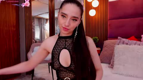Vanessa Diamond online show from May 2026 06:00:01 AM