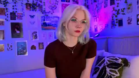 Vanessa online show from July 2026 02:42:02 PM