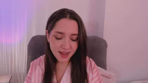 vanessajohnsonn online show from March 2026 01:32:02 AM