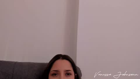 Snapshot of vanessajohnsonn chatting on June 2026 09:57:01 PM vanessajohnsonn online show from June 2026 09:57:01 PM