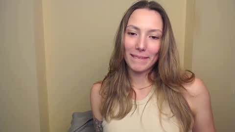 Snapshot of vanessakim_ chatting on February 2025 10:07:02 PM Vanessa online show from February 2025 10:07:02 PM