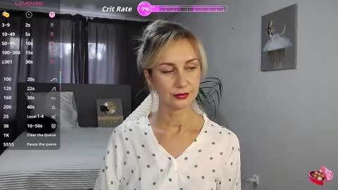 Vanessa  online show from September 2025 07:08:01 AM