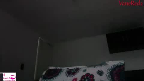 Vanesared2 online show from September 2025 10:53:01 PM