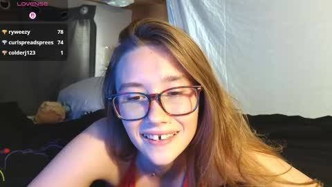 Vanessa Rose online show from October 2025 08:39:01 PM