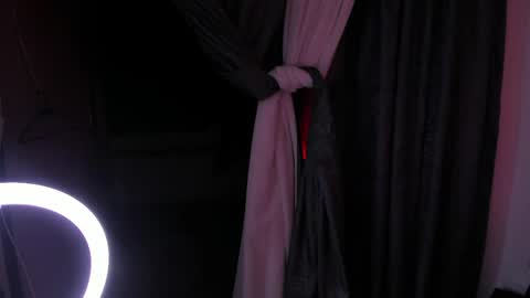 Snapshot of vanessascott_ chatting on May 2026 06:22:02 AM vanessascott_ online show from May 2026 06:22:02 AM