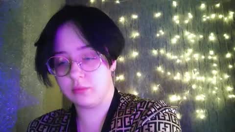 vanessashadow online show from December 2025 09:20:01 PM