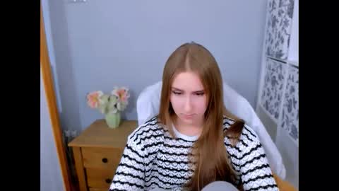 Snapshot of vanessatrue chatting on December 2025 09:12:02 PM VanessaTrue online show from December 2025 09:12:02 PM