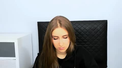 Snapshot of vanessatrue chatting on January 2026 05:17:01 PM VanessaTrue online show from January 2026 05:17:01 PM