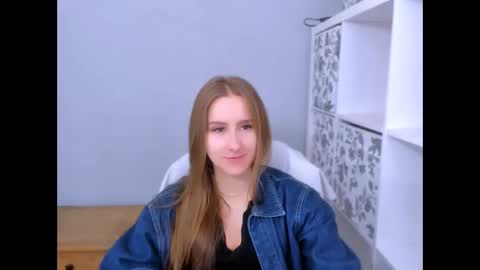 Snapshot of vanessatrue chatting on February 2026 08:51:01 AM VanessaTrue online show from February 2026 08:51:01 AM