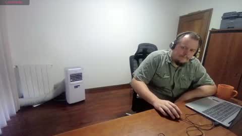 Snapshot of vanifer chatting on July 2026 02:15:02 PM Vanifer online show from July 2026 02:15:02 PM
