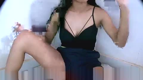 vanih27 online show from February 2026 09:28:02 AM