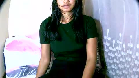 vanih27 online show from July 2026 07:16:01 PM