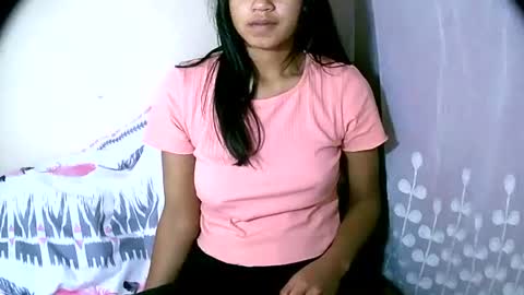 vanih27 online show from July 2026 08:05:01 PM