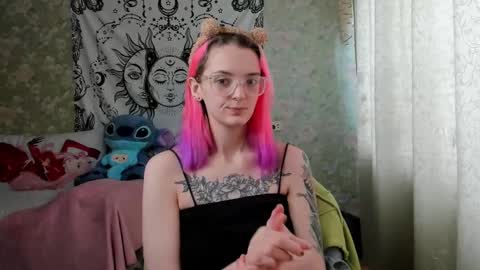 Snapshot of vanilla_arya chatting on February 2025 07:48:02 AM Adelina online show from February 2025 07:48:02 AM