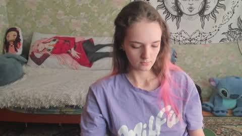 Adelina online show from March 2026 09:32:01 AM