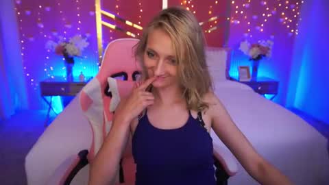 vanillamuse online show from July 2026 07:04:02 AM