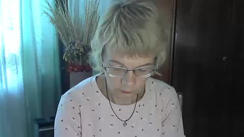 Snapshot of vanillaxcreamy chatting on September 2025 11:04:02 AM Vanillaxcreamy online show from September 2025 11:04:02 AM