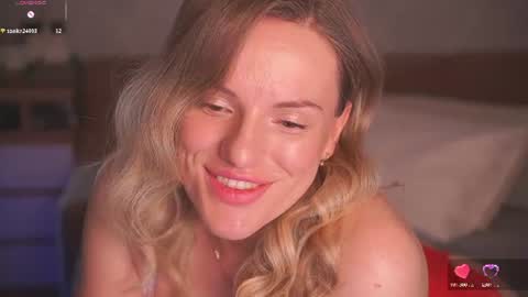 Snapshot of vanille_mystery chatting on June 2026 12:59:01 AM Sophie online show from June 2026 12:59:01 AM