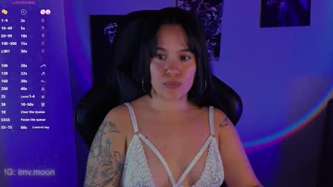 Vanne Moon online show from October 2025 02:37:02 AM