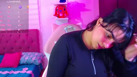 Snapshot of vannessa_shy chatting on January 2025 07:59:02 PM Vanesa online show from January 2025 07:59:02 PM