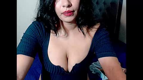 Snapshot of vannsexporn chatting on December 2024 01:36:01 AM Vannesa online show from December 2024 01:36:01 AM