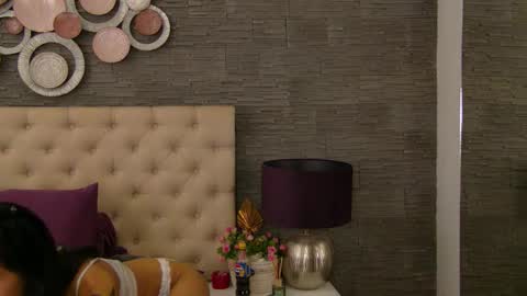 Vanessa online show from September 2025 07:17:01 PM