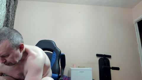 Snapshot of vano_822 chatting on April 2026 06:04:02 PM vano_822 online show from April 2026 06:04:02 PM
