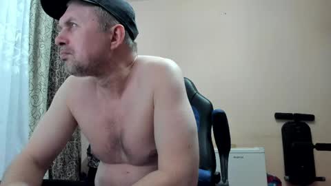 Snapshot of vano_822 chatting on April 2026 04:37:02 PM vano_822 online show from April 2026 04:37:02 PM