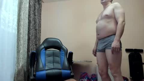 Snapshot of vano_822 chatting on April 2026 06:57:02 PM vano_822 online show from April 2026 06:57:02 PM