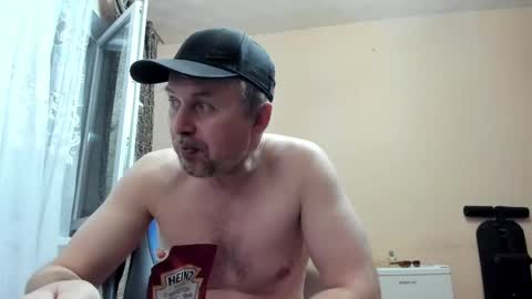 Snapshot of vano_822 chatting on May 2026 06:15:02 PM vano_822 online show from May 2026 06:15:02 PM