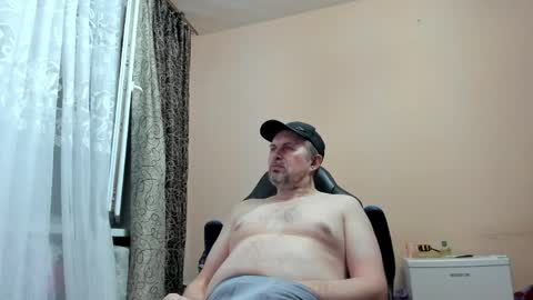 Snapshot of vano_822 chatting on May 2026 08:36:02 PM vano_822 online show from May 2026 08:36:02 PM
