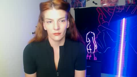 Vanessa online show from November 2025 05:29:02 PM