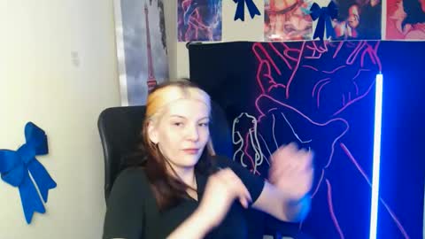 Vanessa online show from April 2026 06:14:01 AM