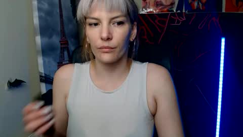 Vanessa online show from May 2026 03:44:02 PM