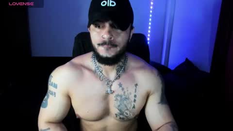 vanvelckan_ online show from November 2025 03:29:02 AM