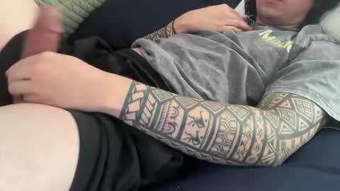 vanzlyy839243 online show from July 2026 12:48:02 AM