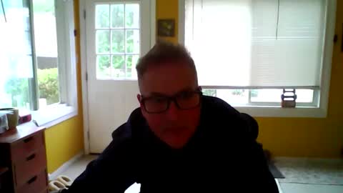 Snapshot of varaggo chatting on May 2026 02:03:01 PM varaggo online show from May 2026 02:03:01 PM