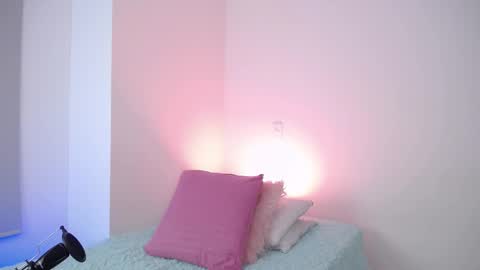 Snapshot of varenka_ivanova22 chatting on September 2025 10:09:02 AM varenka_ivanova22 online show from September 2025 10:09:02 AM