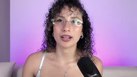 varenka_ivanova22 online show from June 2026 03:44:01 AM