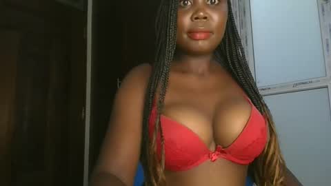 VarlKay online show from December 2025 06:36:01 PM