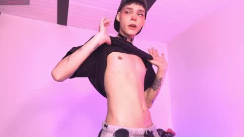 Snapshot of varya_ferreira chatting on March 2025 06:58:01 AM Varya Ferreira - independent model online show from March 2025 06:58:01 AM