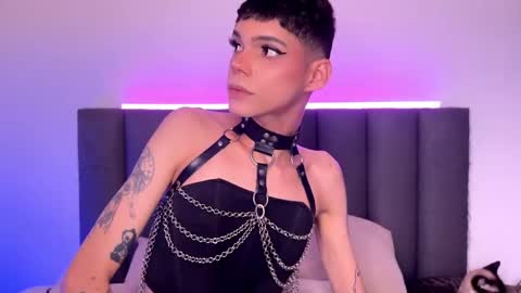 Snapshot of varya_ferreira chatting on September 2025 11:59:01 PM Varya Ferreira - independent model online show from September 2025 11:59:01 PM