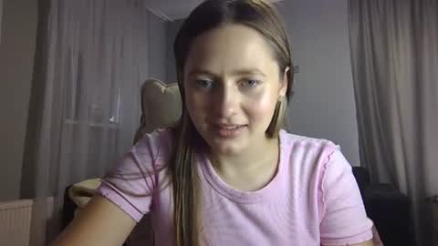 Snapshot of vasilisa189yy chatting on July 2026 11:50:02 AM ROSSE online show from July 2026 11:50:02 AM