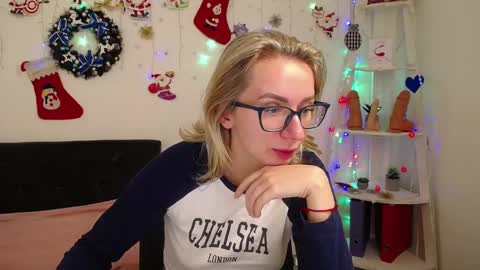 Snapshot of vasilisasii chatting on December 2024 09:31:02 AM Vasilisa online show from December 2024 09:31:02 AM