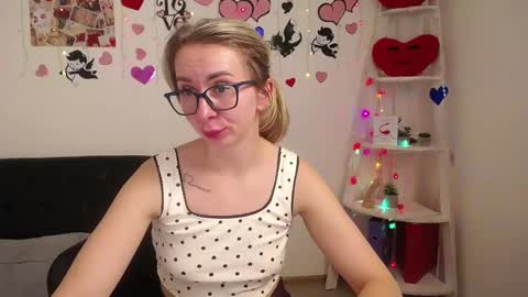 Snapshot of vasilisasii chatting on February 2025 09:10:02 AM Vasilisa online show from February 2025 09:10:02 AM