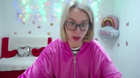 Snapshot of vasilisasii chatting on September 2025 05:09:02 AM Vasilisa online show from September 2025 05:09:02 AM